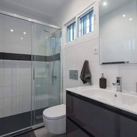 Casa Johan - With Amazing Views And Terrace Garden, Ac, Fast Fiber Wifi * Patalavaca