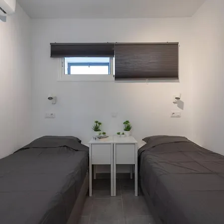 Casa Johan - With Amazing Views And Terrace Garden, Ac, Fast Fiber Wifi * Patalavaca